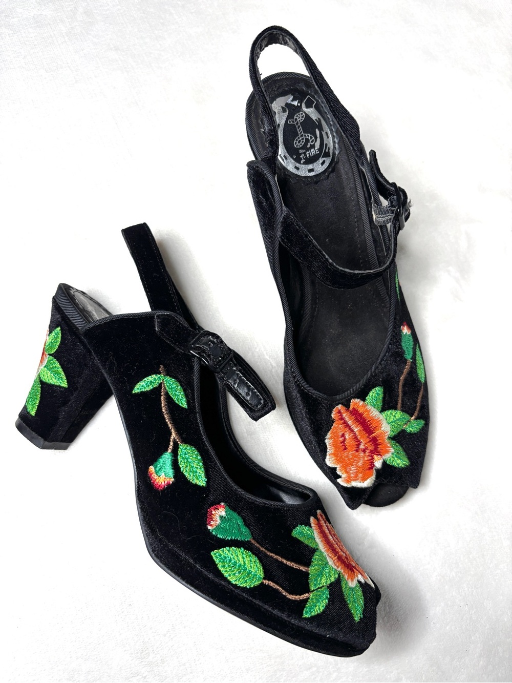 Miss L-Fire Retro 1940s Black Velvet Embroidered Floral Peep Toe Heels 8.5